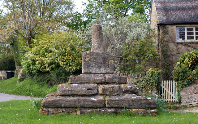 Landscape image, ‘Taston Wayside Cross’